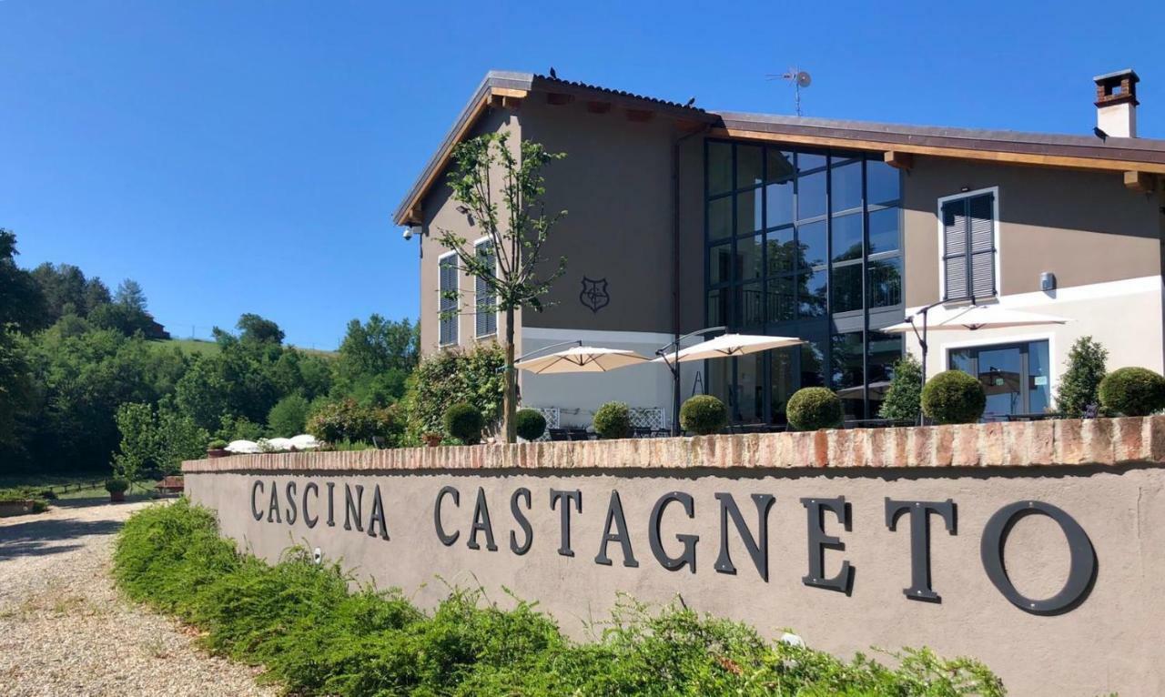 Готель Cascina Castagneto Castell'Alfero Екстер'єр фото